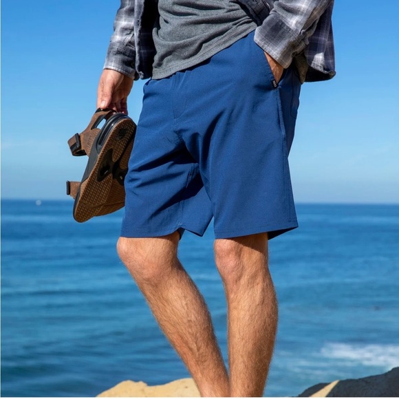REEF MENS HYBRID MEDFORD WALKING BOARD SHORTS SIZE 38 INSIGNIA BLUE NWT - Picture 1 of 11